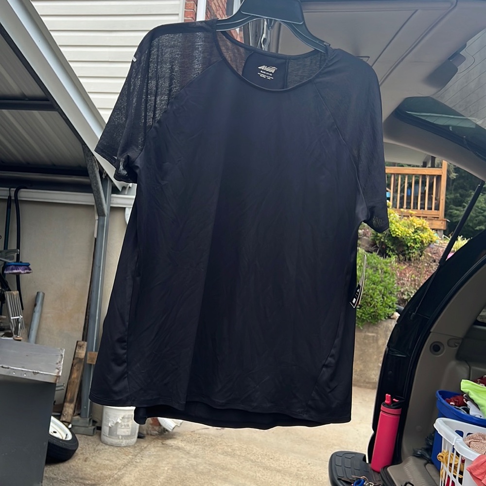 NWTS AVIA workout top XL